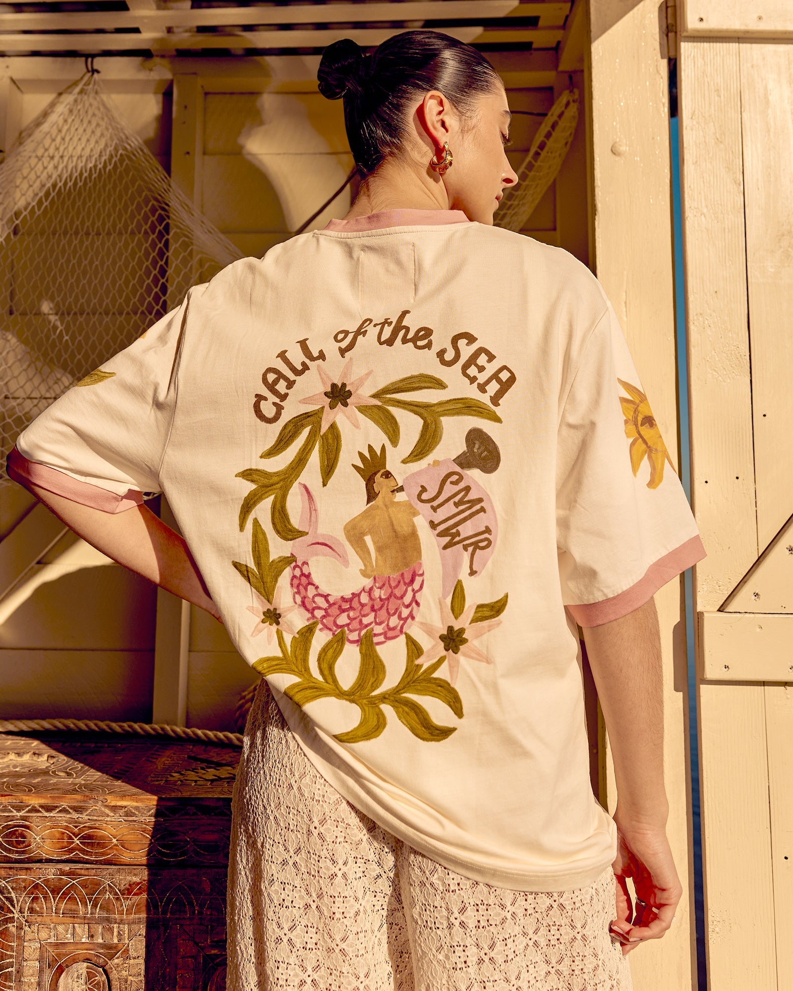 Untamed - Oversized Tee