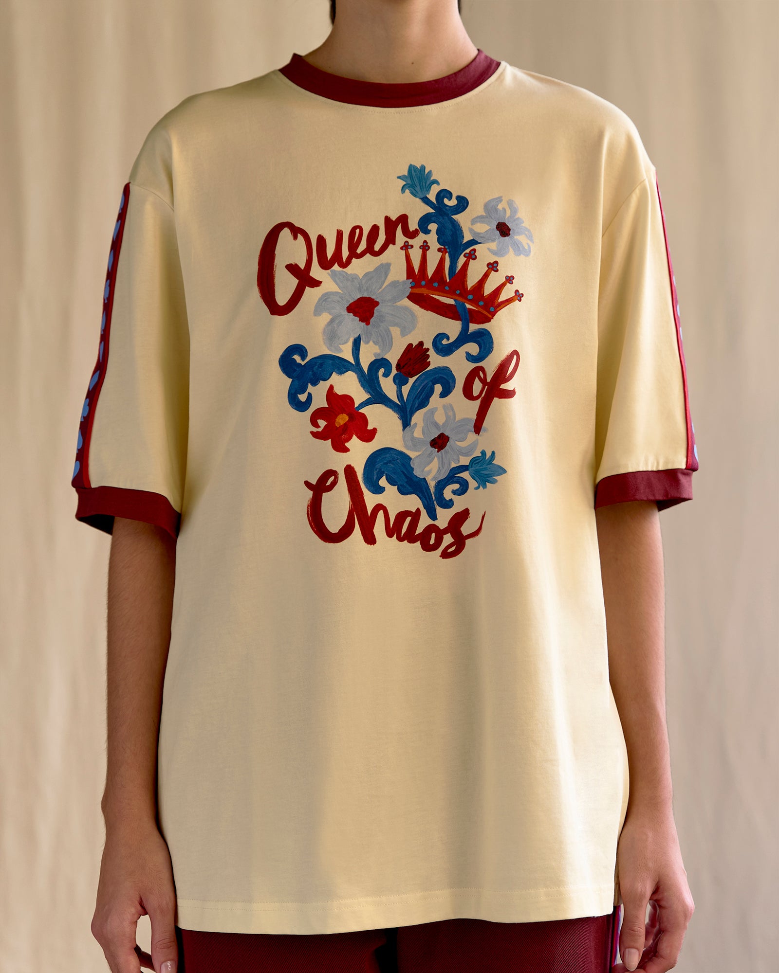 Queen of Chaos - Oversized Tee